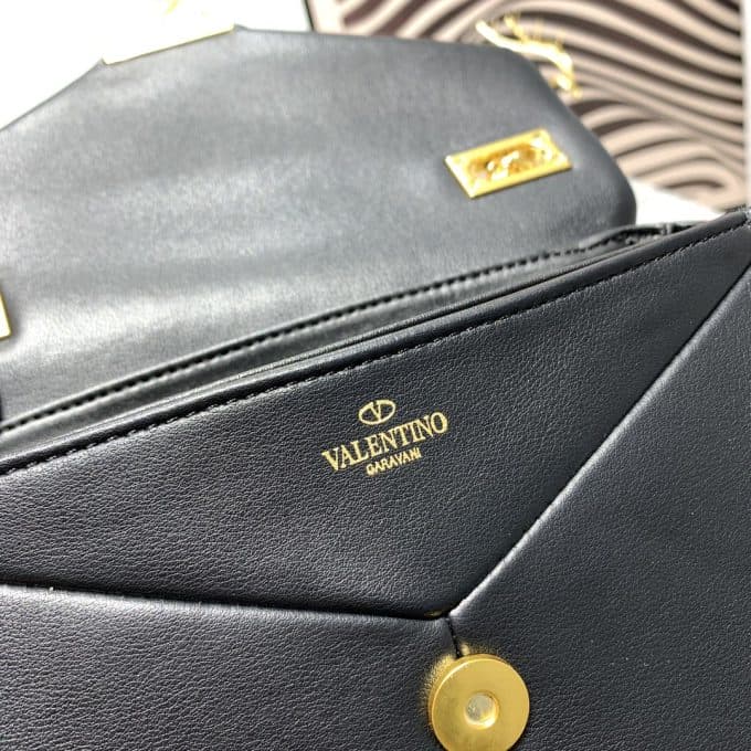 ヴァレンティノバッグコピー 2022新品注目度NO.1 Valentino レディース ショルダーバッグ - 画像 (9)