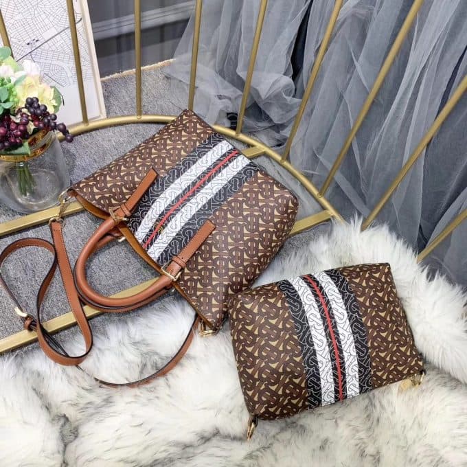 2019新作超売れ筋バーバリー(BURBERRY)☆レディース ハンドバックコピー☆効果抜群♪視線を独り占める!! - 画像 (3)