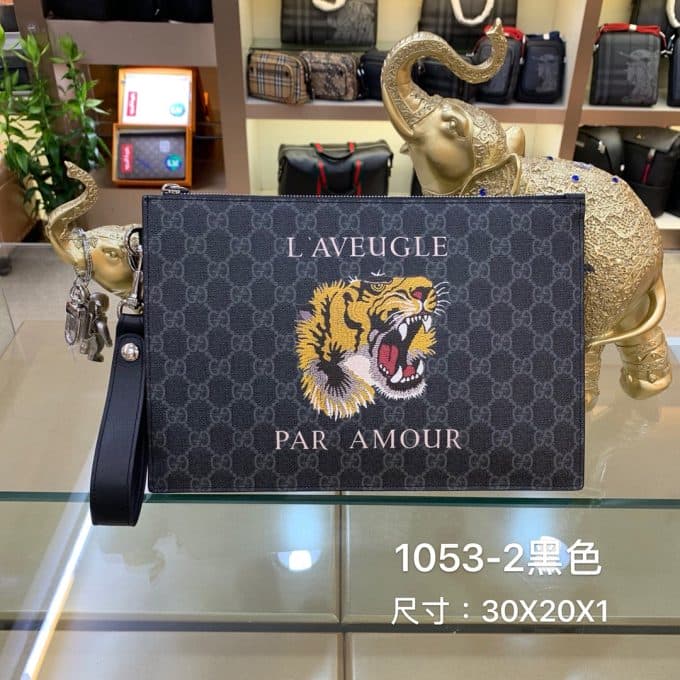 グッチバッグコピー 2021新品注目度NO.1 GUCCI メンズ セカンドバッグ