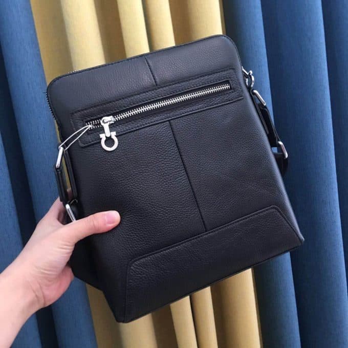 フェラガモ バッグコピー 定番人気2021新品 Ferragamo メンズ ショルダーバッグ - 画像 (4)