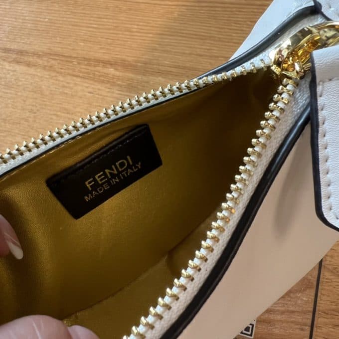 フェンディバッグコピー 2022新品注目度NO.1 FENDI レディース ハンドバッグ - 画像 (8)