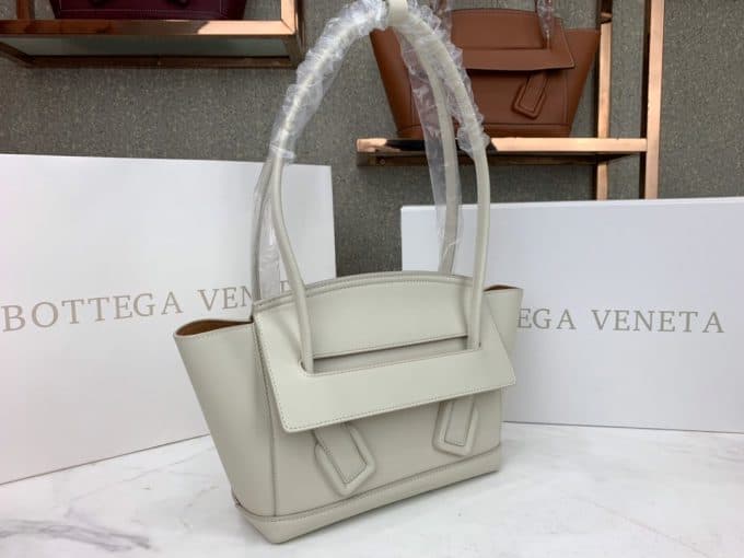 2019秋冬人気新作ボッテガヴェネタ(Bottega Veneta)☆レディース ハンドバックコピー☆数量限定発表★♫店長お勧め人気商品！！