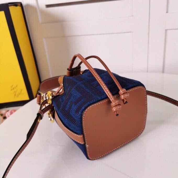 フェンディバッグコピー 2022新品注目度NO.1 FENDI レディース バケツバッグ - 画像 (4)