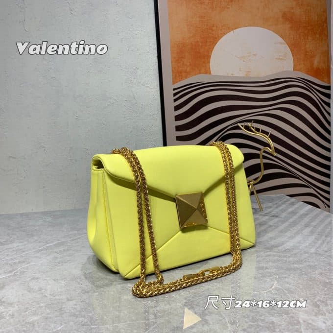 ヴァレンティノバッグコピー 定番人気2022新品 Valentino レディース ショルダーバッグ - 画像 (2)
