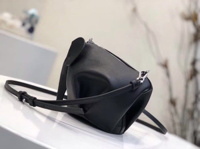高品質 ロエベバッグコピー 定番人気2021新品 Loewe男女兼用 ショルダーバッグ - 画像 (3)