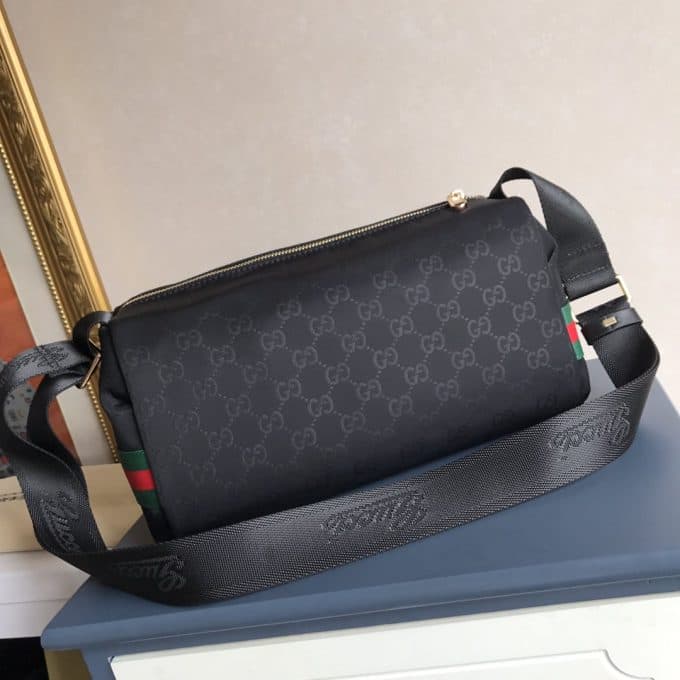 グッチバッグコピー 定番人気2021新品 GUCCI メンズ ショルダーバッグ - 画像 (2)