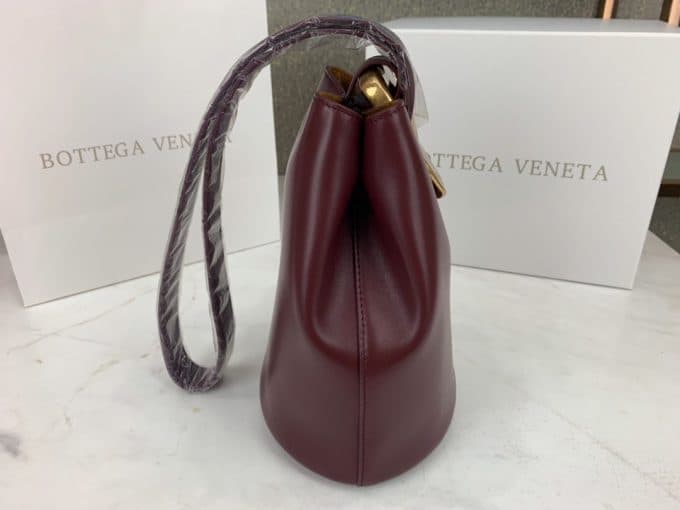 2019秋冬高品質ボッテガヴェネタ(Bottega Veneta)☆レディースバケツバッグコピー☆数量限定発表！お見逃しなく！ - 画像 (4)