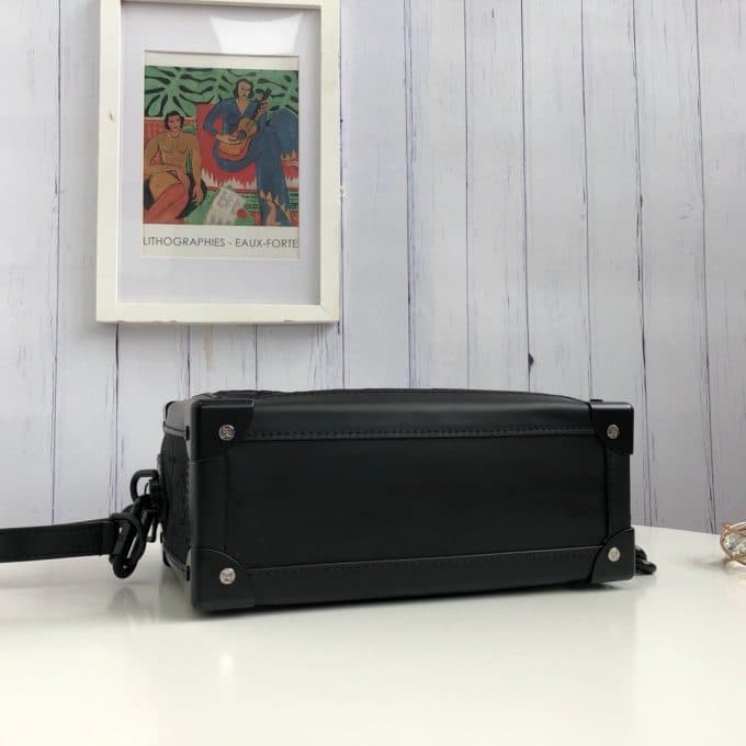 高品質ルイヴィトンバッグコピー 2021新品注目度NO.1 Louis Vuitton メンズ ショルダーバッグ - 画像 (4)