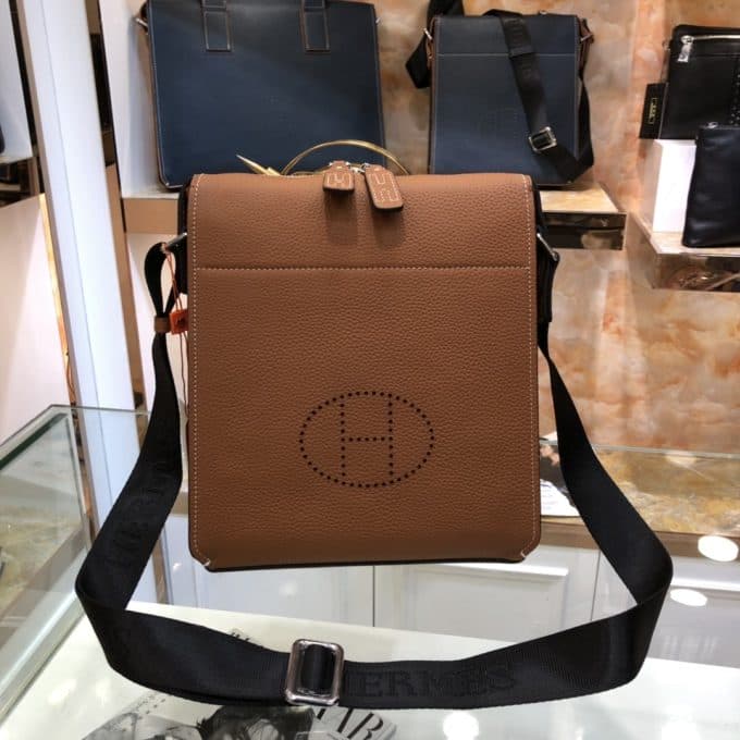 エルメスバッグコピー 2021新品注目度NO.1 HERMES メンズ ショルダーバッグ
