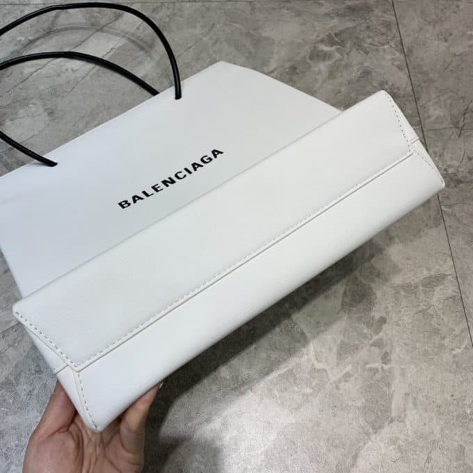 高品質 バレンシアガバッグコピー 定番人気2021新品 BALENCIAGA 男女兼用 トートバッグ - 画像 (5)