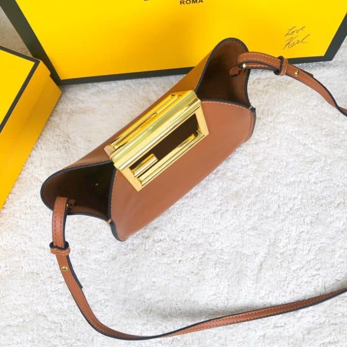 フェンディバッグコピー 大人気2022新品 FENDI レディース ショルダーバッグ - 画像 (3)