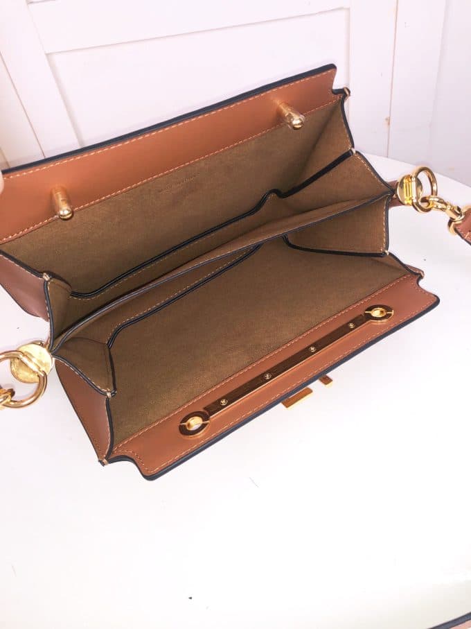 フェンディバッグコピー 大人気2022新品 FENDI レディース ショルダーバッグ - 画像 (9)