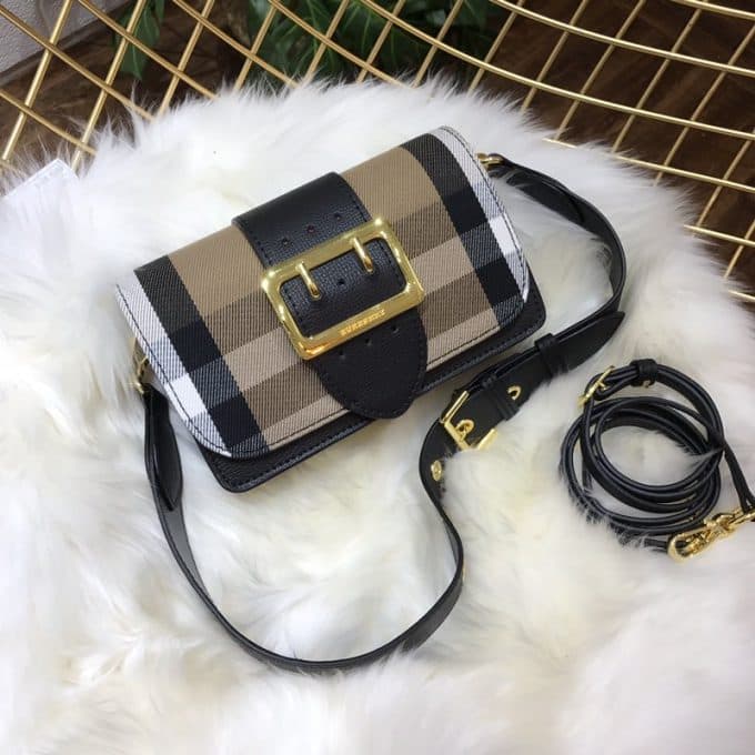 2019秋冬注目度NO.1バーバリー(BURBERRY)☆レディース ショルダーバッグコピー☆特別価格にて販売!!アイテム続々追加中♪♪♪