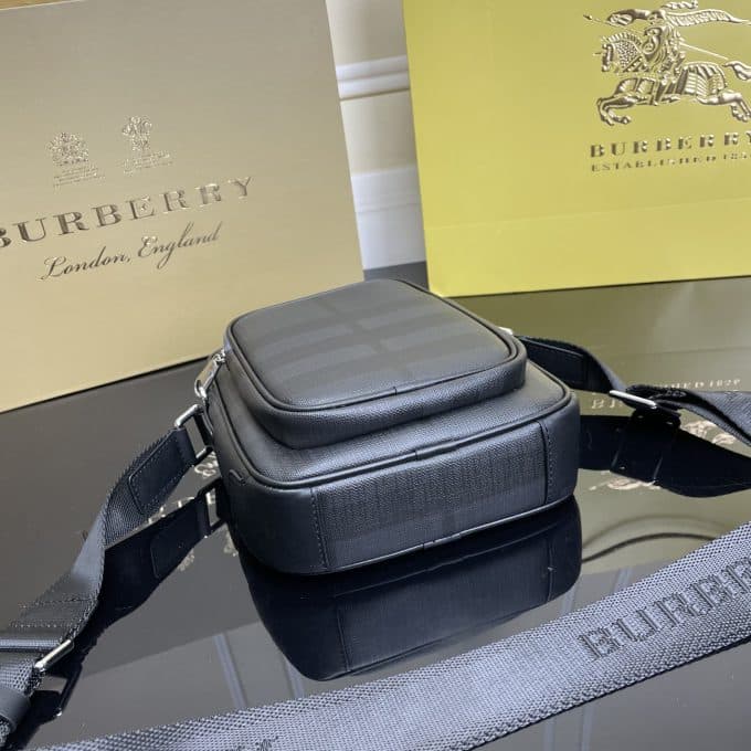 バーバリーバッグコピー 2021新品注目度NO.1 BURBERRY メンズ ショルダーバッグ - 画像 (6)