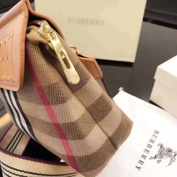 2019秋冬定番商品バーバリー(BURBERRY)☆レディースウエストポーチコピー☆爆発人気商品!数量限定発表★♫♪ - 画像 (5)
