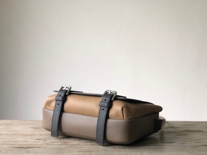 高品質 ロエベバッグコピー 定番人気2021新品 Loeweメンズ ショルダーバッグ - 画像 (4)
