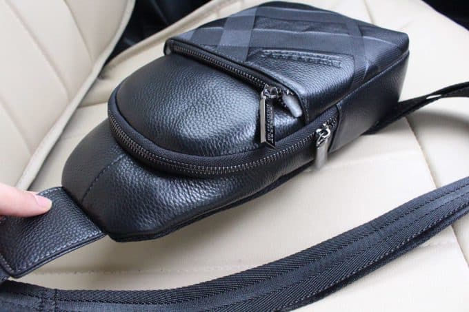 バーバリーバッグコピー 大人気2021新品 BURBERRY メンズ ボディバッグ - 画像 (4)