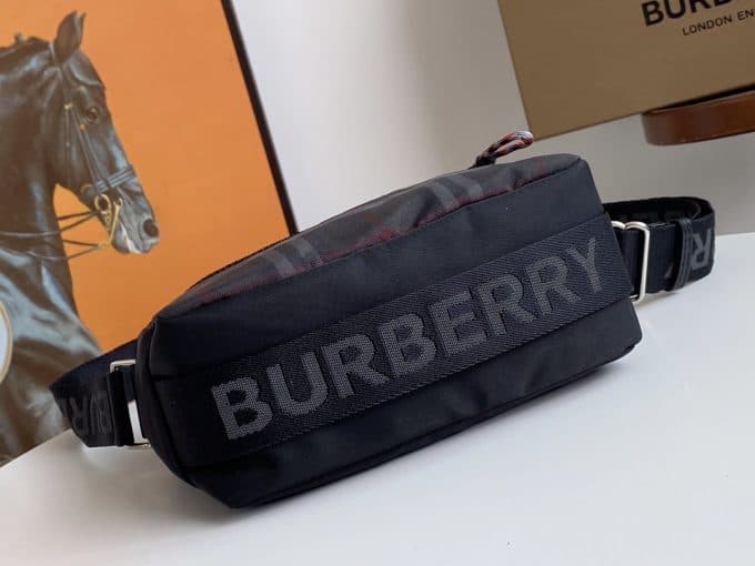 バーバリーバッグコピー 大人気2021新品 BURBERRY メンズ ショルダーバッグ - 画像 (4)