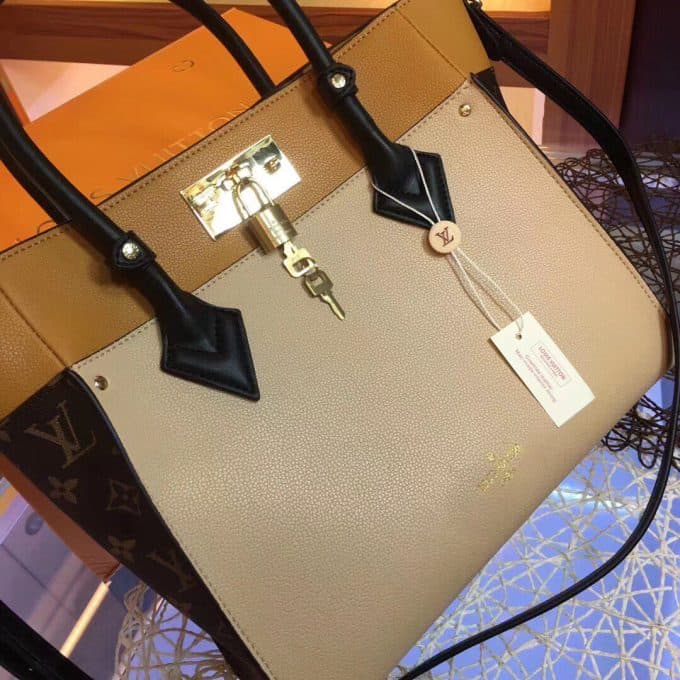 ルイヴィトンバッグコピー 2020新品注目度NO.1 Louis Vuitton レディース トートバッグ - 画像 (5)