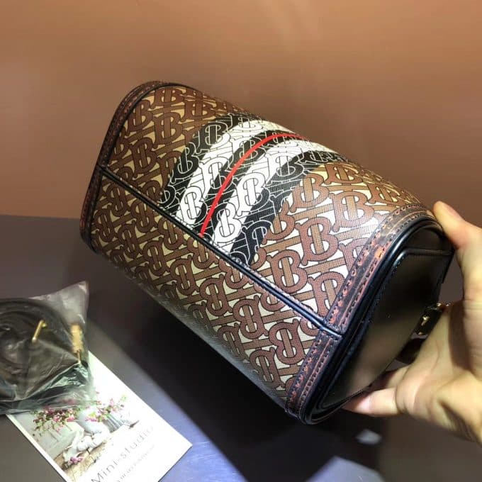 2019新作超売れ筋バーバリー(BURBERRY)☆レディース ハンドバックコピー☆効果抜群♪視線を独り占める!! - 画像 (6)