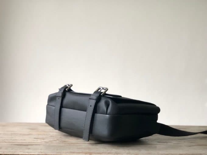 高品質 ロエベバッグコピー 大人気2021新品 Loeweメンズ ショルダーバッグ - 画像 (4)