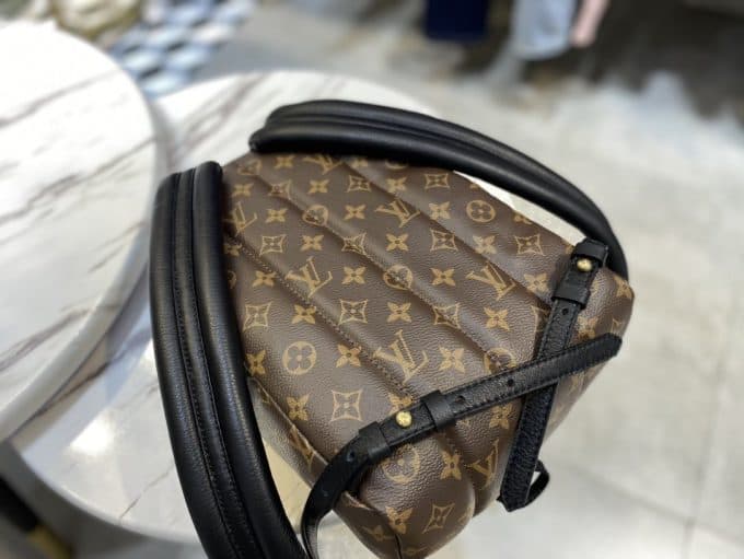 ルイヴィトンバッグコピー 大人気2021新品 Louis Vuitton メンズ バックパック - 画像 (7)