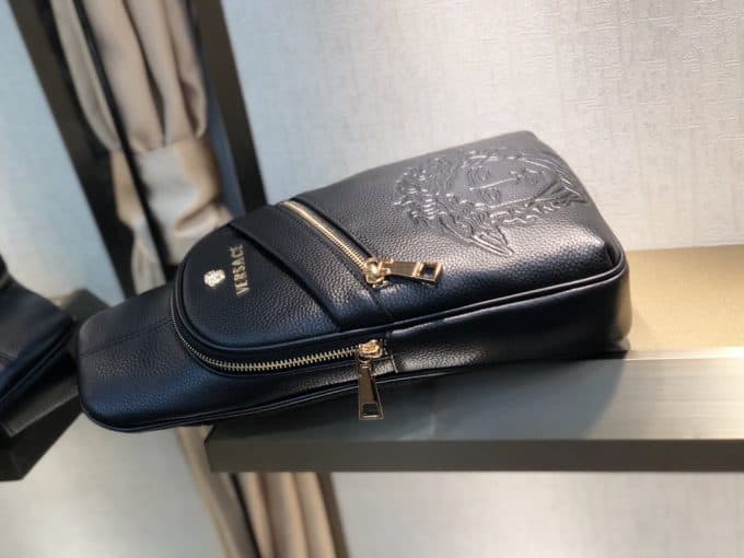 ヴェルサーチェバッグコピー 定番人気2021新品 VERSACE 男女兼用 ボディバッグ - 画像 (7)