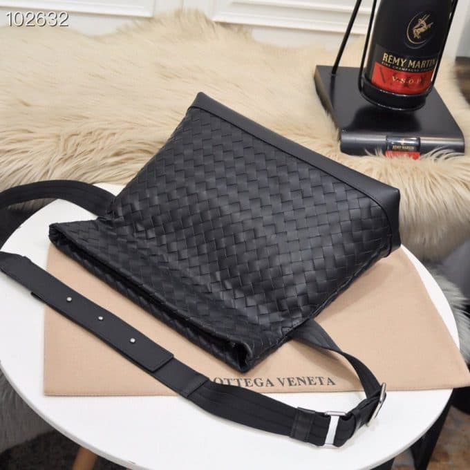 ボッテガヴェネタバッグコピー 大人気2021新品 Bottega Veneta メンズ ショルダーバッグ - 画像 (4)