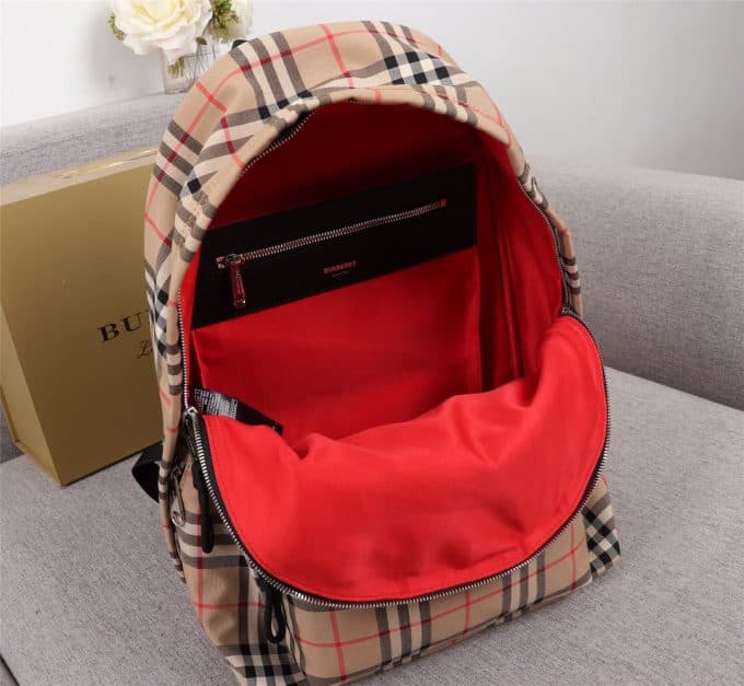 バーバリーバッグコピー 定番人気2021新品 BURBERRY 男女兼用 バックパック - 画像 (9)