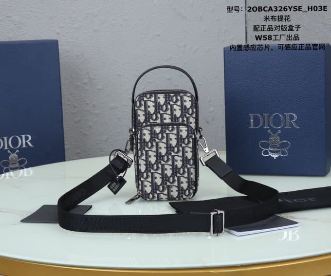 ディオールバッグコピー 定番人気2021新品 Dior メンズ ショルダーバッグ