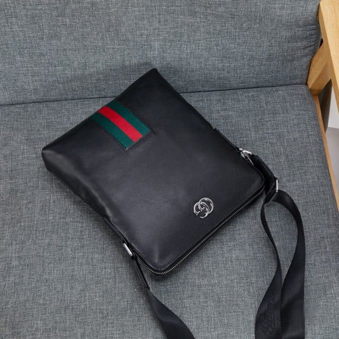 グッチバッグコピー 2021新品注目度NO.1 GUCCI メンズ ショルダーバッグ - 画像 (4)