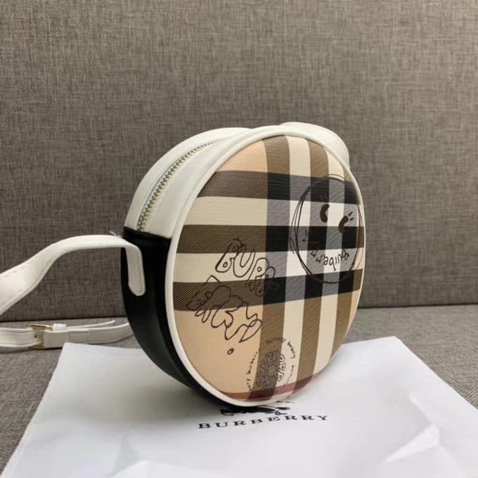 2019大人気爆発バーバリー(BURBERRY)☆レディース ショルダーバッグコピー☆人気商品今流行り欠かせない存在☆★
