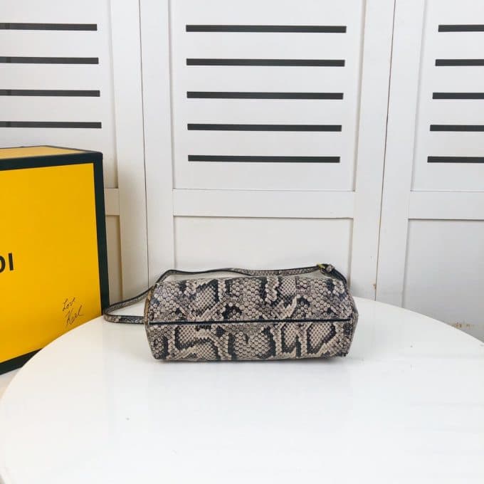 フェンディバッグコピー 大人気2022新品 FENDI レディース ショルダーバッグ - 画像 (5)