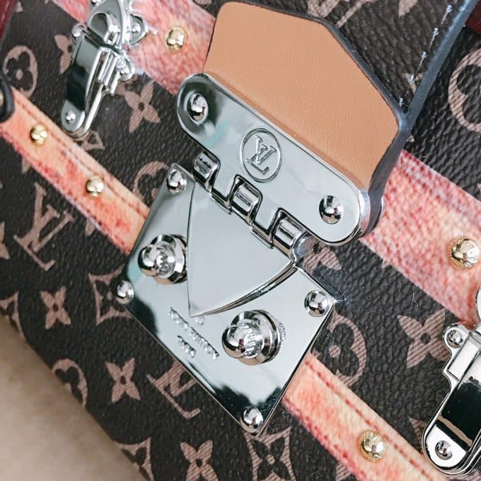 ルイヴィトンバッグコピー 定番人気2020新品 Louis Vuitton レディース ショルダーバッグ - 画像 (9)