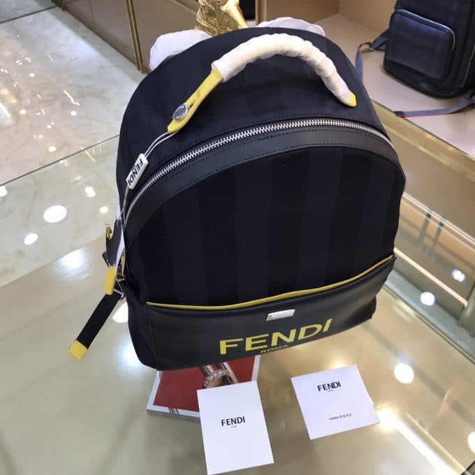 フェンディバッグコピー 2021新品注目度NO.1 FENDI 男女兼用 バックパック - 画像 (5)
