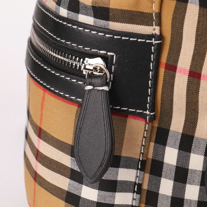 バーバリーバッグコピー 定番人気2021新品 BURBERRY 男女兼用 バックパック - 画像 (6)