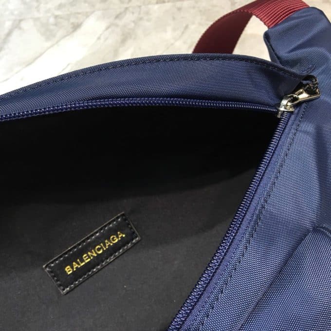 高品質 バレンシアガバッグコピー 定番人気2021新品 BALENCIAGA 男女兼用 ウエストポーチ - 画像 (7)