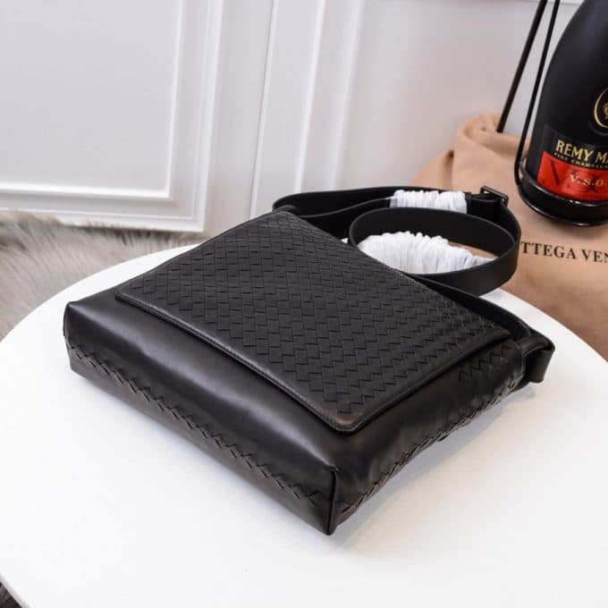 ボッテガヴェネタバッグコピー 大人気2021新品 Bottega Veneta メンズ ショルダーバッグ - 画像 (4)
