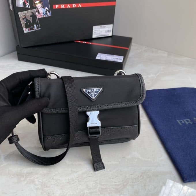 プラダバッグコピー 定番人気2021新品 PRADA メンズ ショルダーバッグ