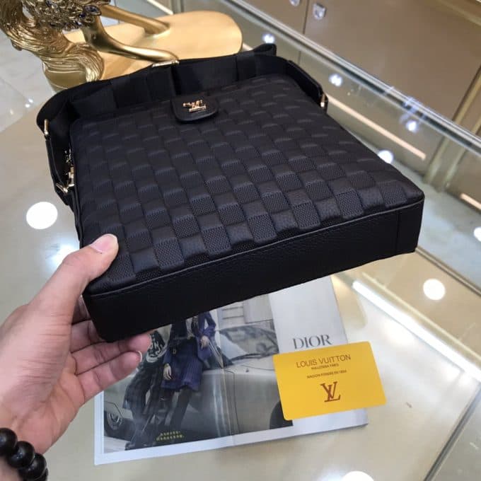ルイヴィトンバッグコピー 定番人気2022新品 Louis Vuitton メンズ ショルダーバッグ - 画像 (7)