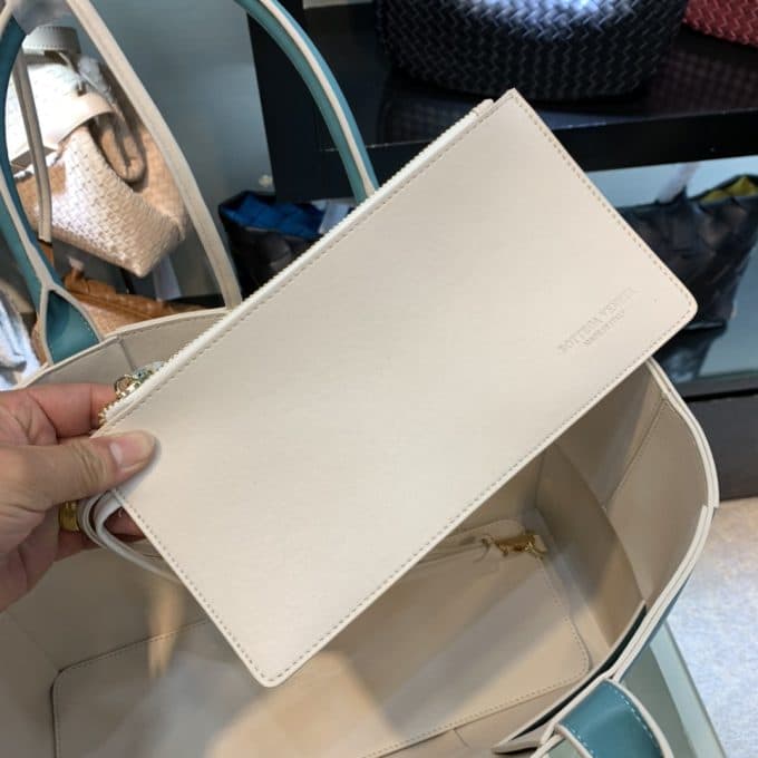 ボッテガヴェネタバッグコピー 2021新品注目度NO.1 Bottega Veneta メンズ トートバッグ - 画像 (8)