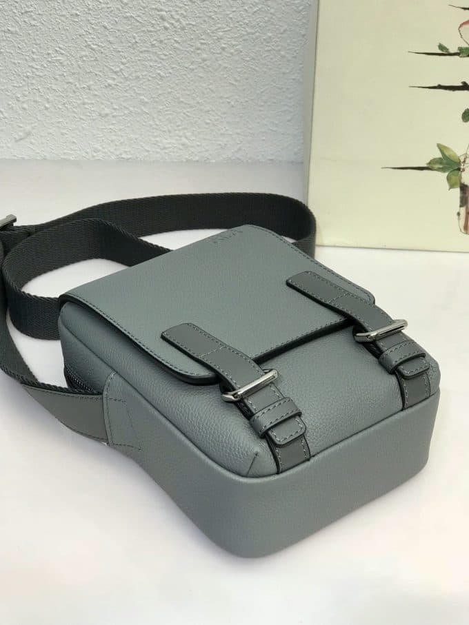 高品質 ロエベバッグコピー 定番人気2021新品 Loeweメンズ ショルダーバッグ - 画像 (5)