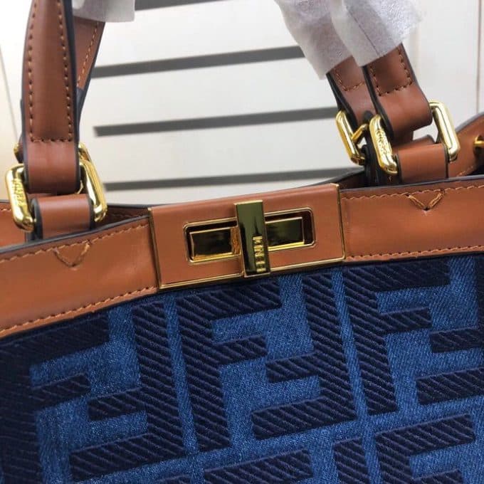 フェンディバッグコピー 2022新品注目度NO.1 FENDI レディース トートバッグ - 画像 (4)