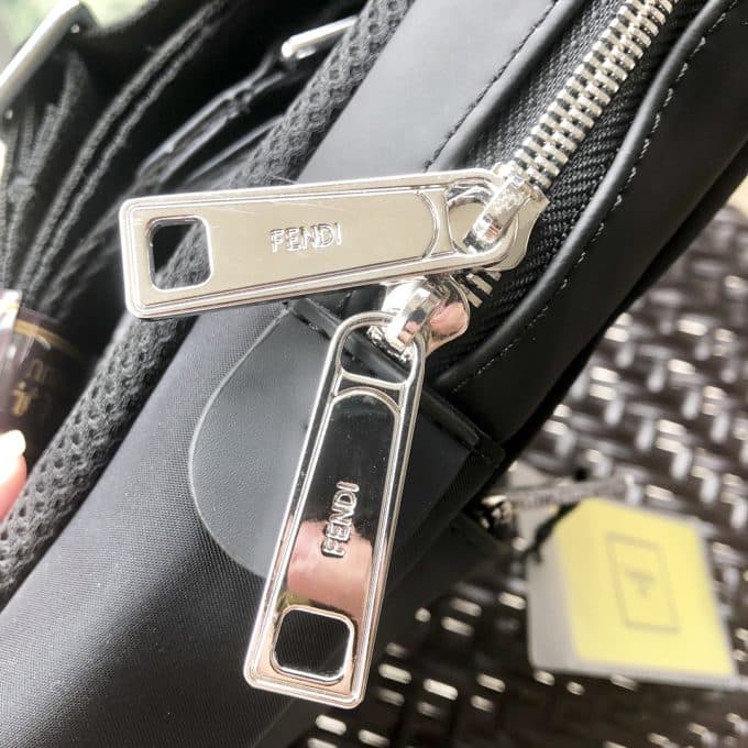 フェンディバッグコピー 2021新品注目度NO.1 FENDI メンズ ボディバッグ - 画像 (7)