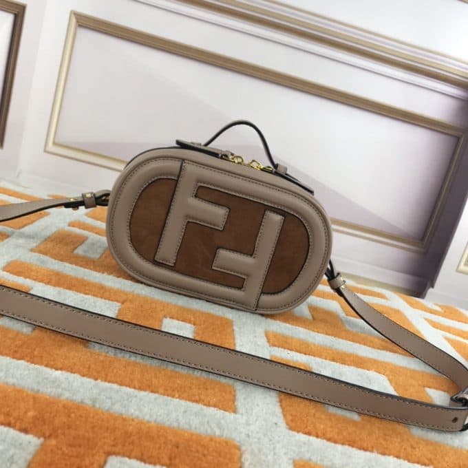 フェンディバッグコピー 2022新品注目度NO.1 FENDI レディース ショルダーバッグ