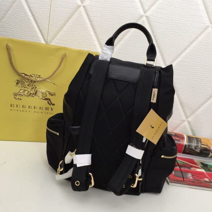 バーバリーバッグコピー 定番人気2021新品 BURBERRY 男女兼用 バックパック - 画像 (3)