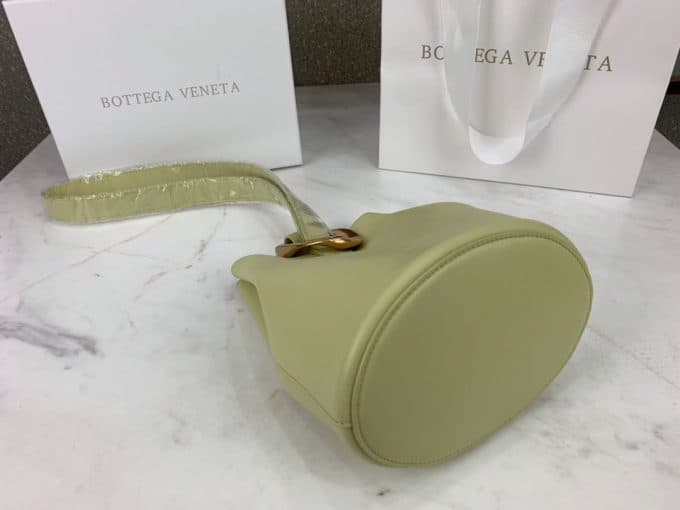 2019秋冬定番商品ボッテガヴェネタ(Bottega Veneta)☆レディース バケツバッグコピー☆爆発人気商品!数量限定発表★♫♪ - 画像 (6)