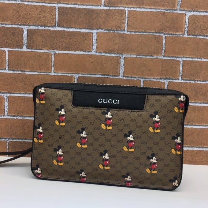 グッチバッグコピー 2021新品注目度NO.1 GUCCI メンズ セカンドバッグ
