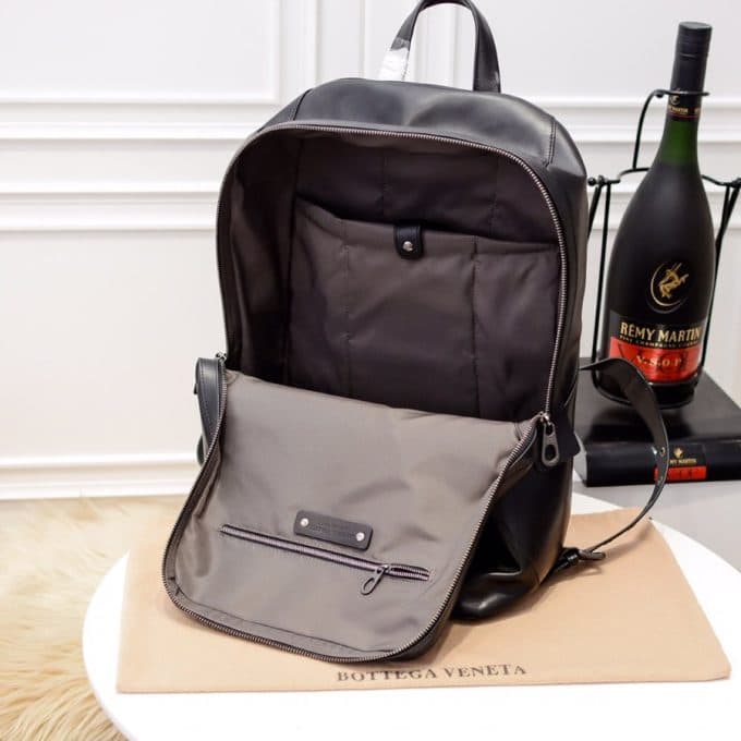 ボッテガヴェネタバッグコピー 定番人気2021新品 Bottega Veneta 男女兼用 バックパック - 画像 (8)