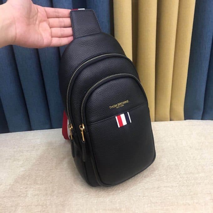 トム・ブラウンバッグコピー 定番人気2021新品 Thom Browneメンズ ボディバッグ - 画像 (2)